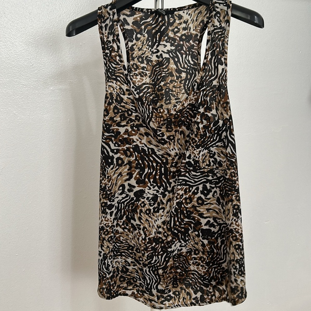 Forever 21 Leopard Print Sleeveless Top